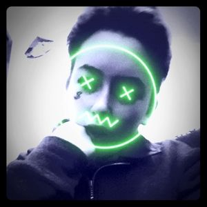 Meet your Posher, Ash